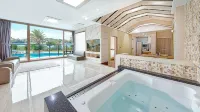 Geojedo Canarias Pool Villa - วิลล่า