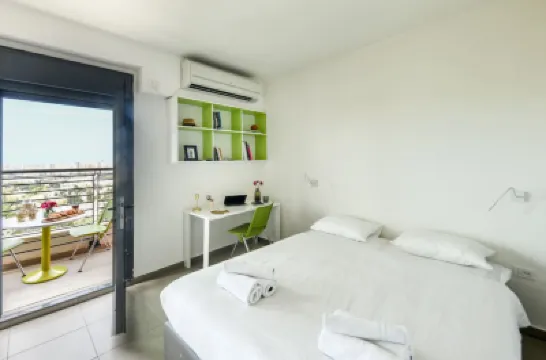 Tel Aviv Uni Balcony Studio D705 Hotels in 