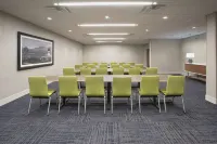 Holiday Inn Express & Suites Dodge City Hotels in Dodge City