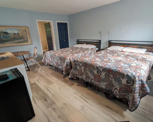 Oakwood Motel Hotels in Gravenhurst