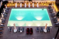 Hotel Cristallo Hotels in Сенігаллія