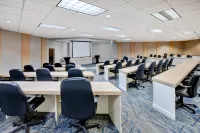 Holiday Inn Express NASHVILLE DOWNTOWN - BROADWAY by IHG - Airport Shuttle