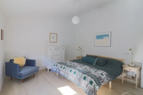 Lupine Lodge with Mountain Views