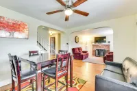 Quiet Cheektowaga Retreat 23 Mi to Niagara Falls!