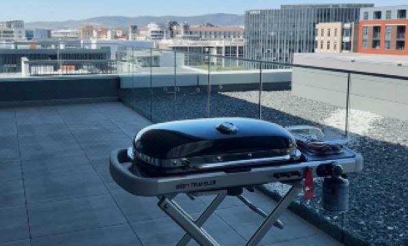 Axis Luxury Apartments by Century City Hotels