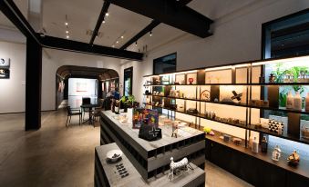 The StandardX, Bangkok Phra Arthit