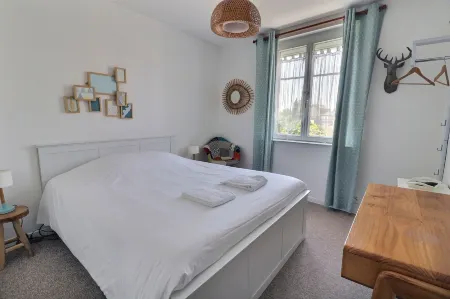 Hôtel le Smile Отели в г. Сент-Сесиль