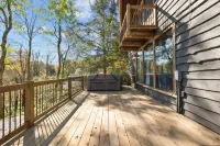 Mountain House -Black Diamond Chalet Hotels in Saltlick Township