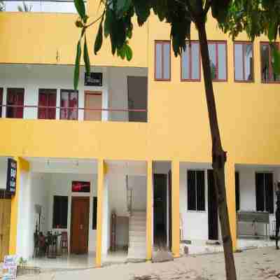 Ganesh Beach Resort Hotel Exterior
