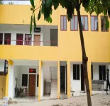 Ganesh Beach Resort فنادق في Manjakuppam