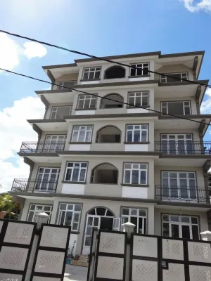 Twins Apartments فنادق في 