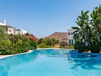 Sanders Paros Gardens - Airy 1-Bdr Apt w Patio