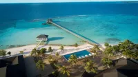 ROBINSON NOONU - All Inclusive Hôtels à : 