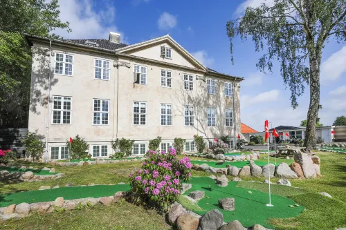 Hotel Lillevang - parking