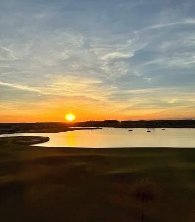 Golfers Dream! Resort style 2 bedroom condo in The National Golf & Country Club.