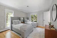 Upper Saddle River Resort w Pool, Hot Tub & Lake