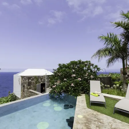 Villa on the seafront with pool_Ecological farm