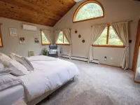 Catskills Escape - Stunning View& Privacy Hotels in Durham