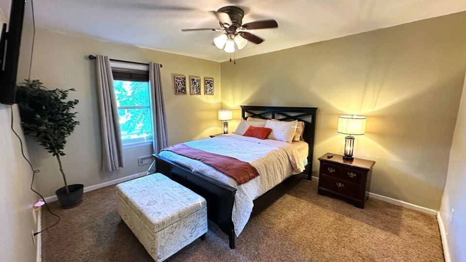 Charming 3-bedroom cottage in Valparaiso with WiFi, AC