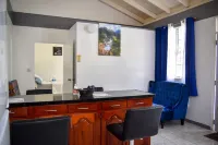 Luxury Green Castle Apartment#2 in Roseau