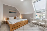 在波爾島附近的舒適公寓，近海灘