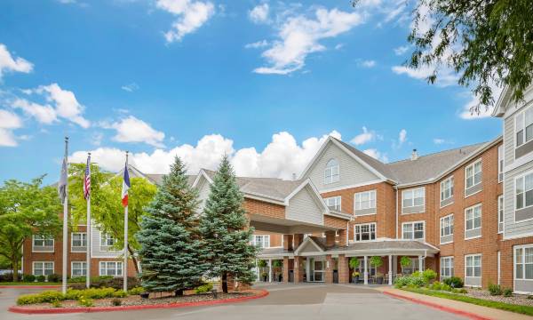 Country Inn & Suites by Radisson, des Moines West, IA