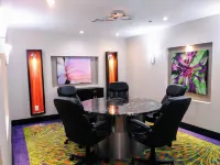 Quality Suites Fort Myers Airport I-75 - 2 étoiles