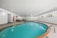 Comfort Suites Near Casinos - piscina