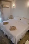 1-bedroom apartment just steps to beautiful west coast beaches!