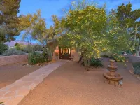 Hopdown, Southwest Design in Horse country w/guests house and pool