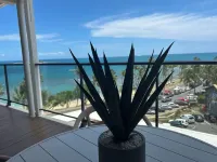 Anse Vata: panoramic view apartment! Hotels in Anse Vata