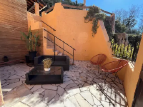 Appartement T2 Avec Piscine Privée LA Motte EN Provence 83920 拉莫特酒店