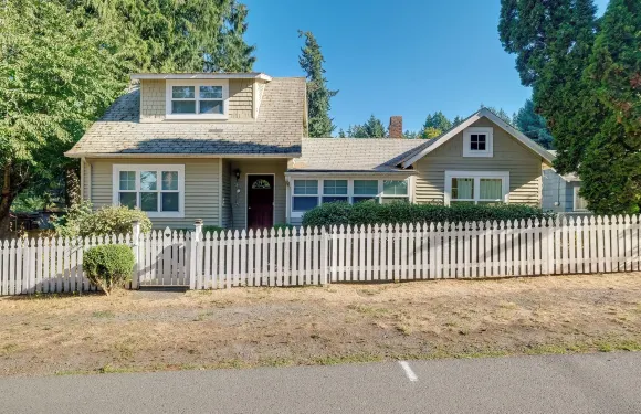 迷人的印第安納小屋：步行至城鎮！