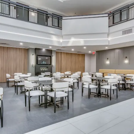 Embassy Suites by Hilton Louisville East