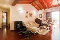 Upper House “El Estanco 14” فنادق في Vega de San Mateo