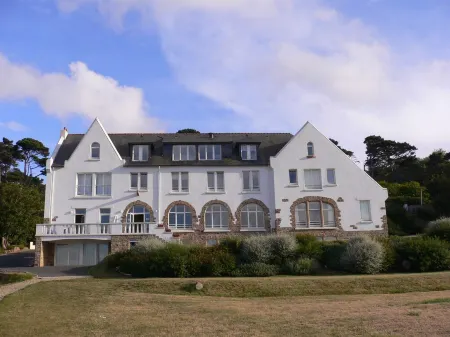 Bel Appartement vue sur Mer - à 200 Mètres de la Plage de Primel