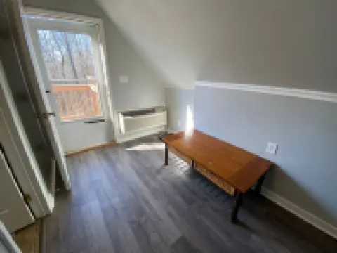 Cozy Apartment with pool, hot tub and in a quiet neighborhood