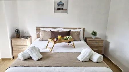 COMPLETE APARTMENT WITH TERRACE