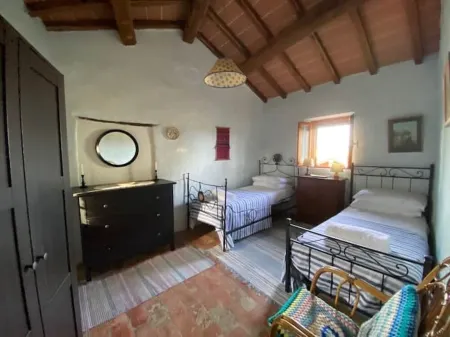 Gorgeously restored tranquil farmhouse Отели рядом с достопримечательностью «Castiglione del Lago»