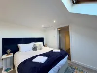 Perfect location for beach and golfing Hotels in Troon