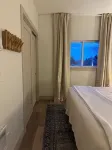 Newly built, 2-bedroom loft, high desert sunsets & mountain peaks, A/C and Wifi
