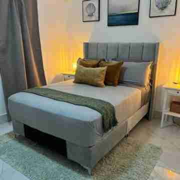 5B) Lovely 2Bedrms apartment great location in SDQ Rooms