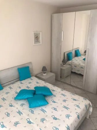 5 minutes from the "MALDIVES OF SALENTO" Отели в г. Сальве