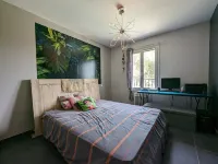 Villa Type mas Provençal 140 m2 4 Chambres Jardin de 1000 m2 Piscine 8 /4 Hotels in Carpentras