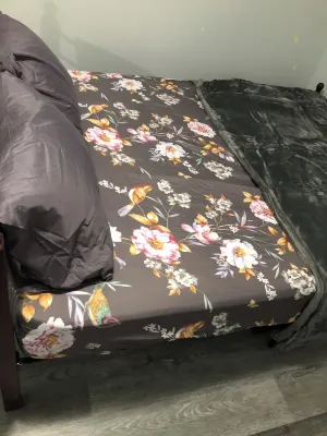 WB02-COZY HOLIDAY HOME (PRIVATE ROOM) Hotel dekat Markham Convention Centre