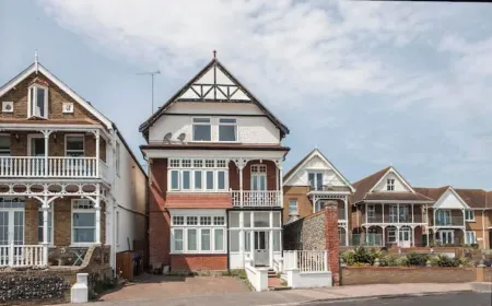 Apt 2, 15 Eastern Esplanade Отели рядом с достопримечательностью «Залив Вайкинг»