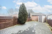 Lovely 2 Bed House in Grays, Essex. Hotels in Grays