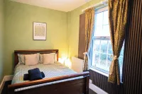 Wolverhampton City Centre, Luxury Apartment