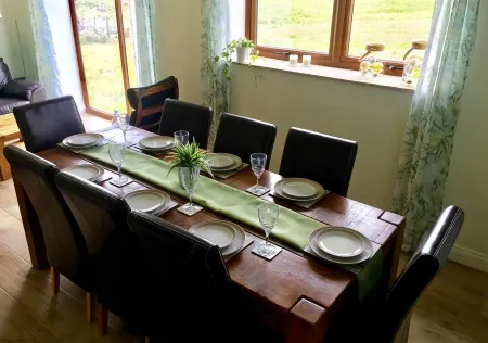 Hartcliffe Retreat - Relaxing Holiday Cottage on the Edge of Peak District