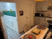 Cheerful 5 Bedroom Spacious House Waveney Croft. FREE WiFi & Netflix Hotel a Smith's Wood